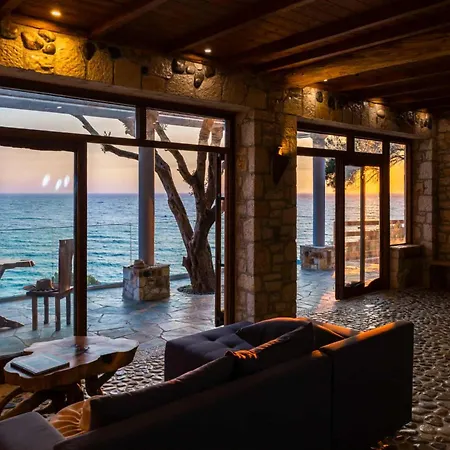 Вилла Phoebus Agios Matthaios (Corfu)