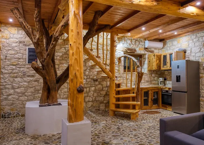 Phoebus Villa