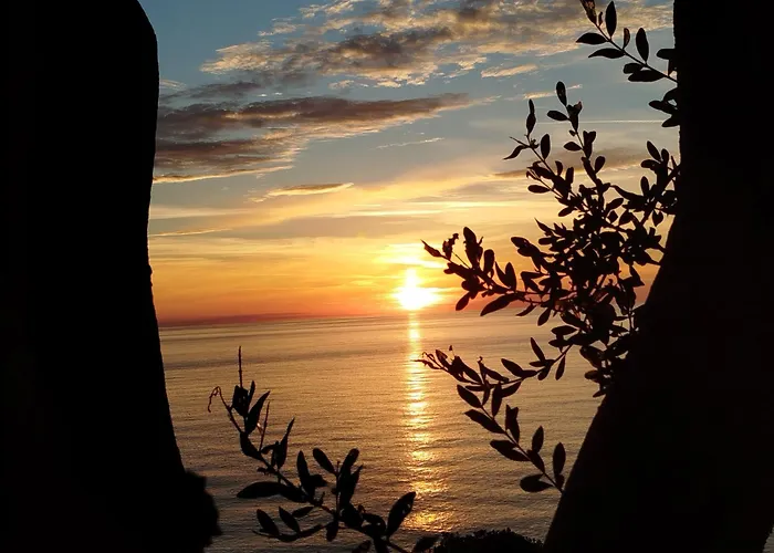 Phoebus * Ágios Matthaíos