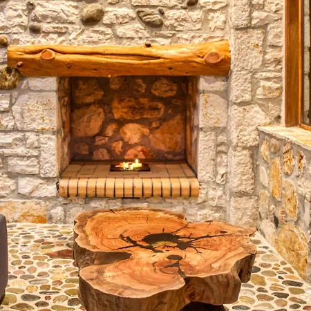 Phoebus Villa Ágios Matthaíos