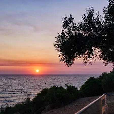 Phoebus Вилла *