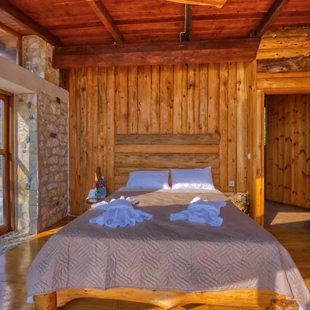 Villa Phoebus Ágios Matthaíos