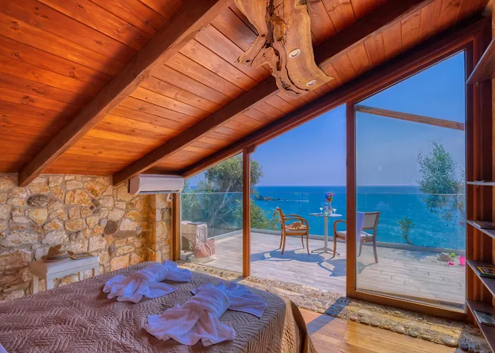 Phoebus * Ágios Matthaíos