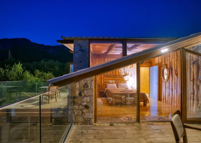 Phoebus Ágios Matthaíos