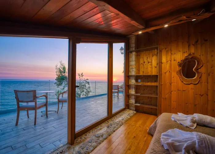 Phoebus Villa Ágios Matthaíos