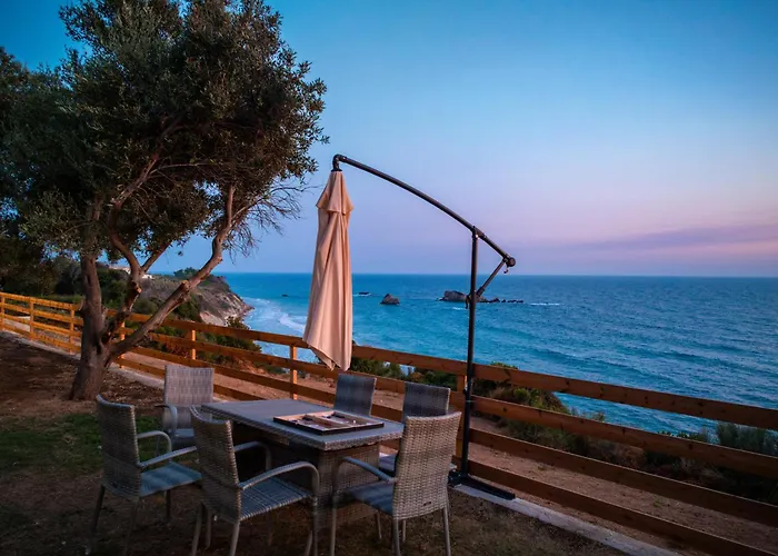 Phoebus * Ágios Matthaíos