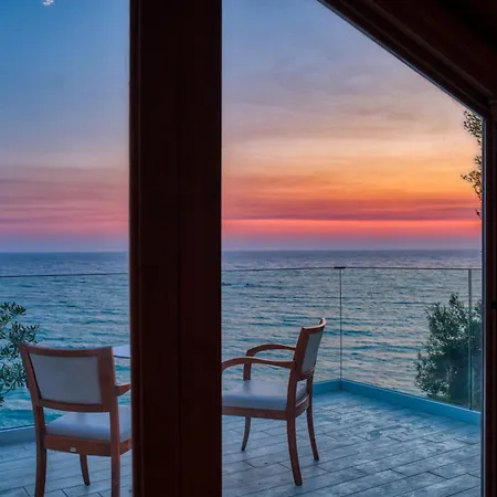 Phoebus Villa